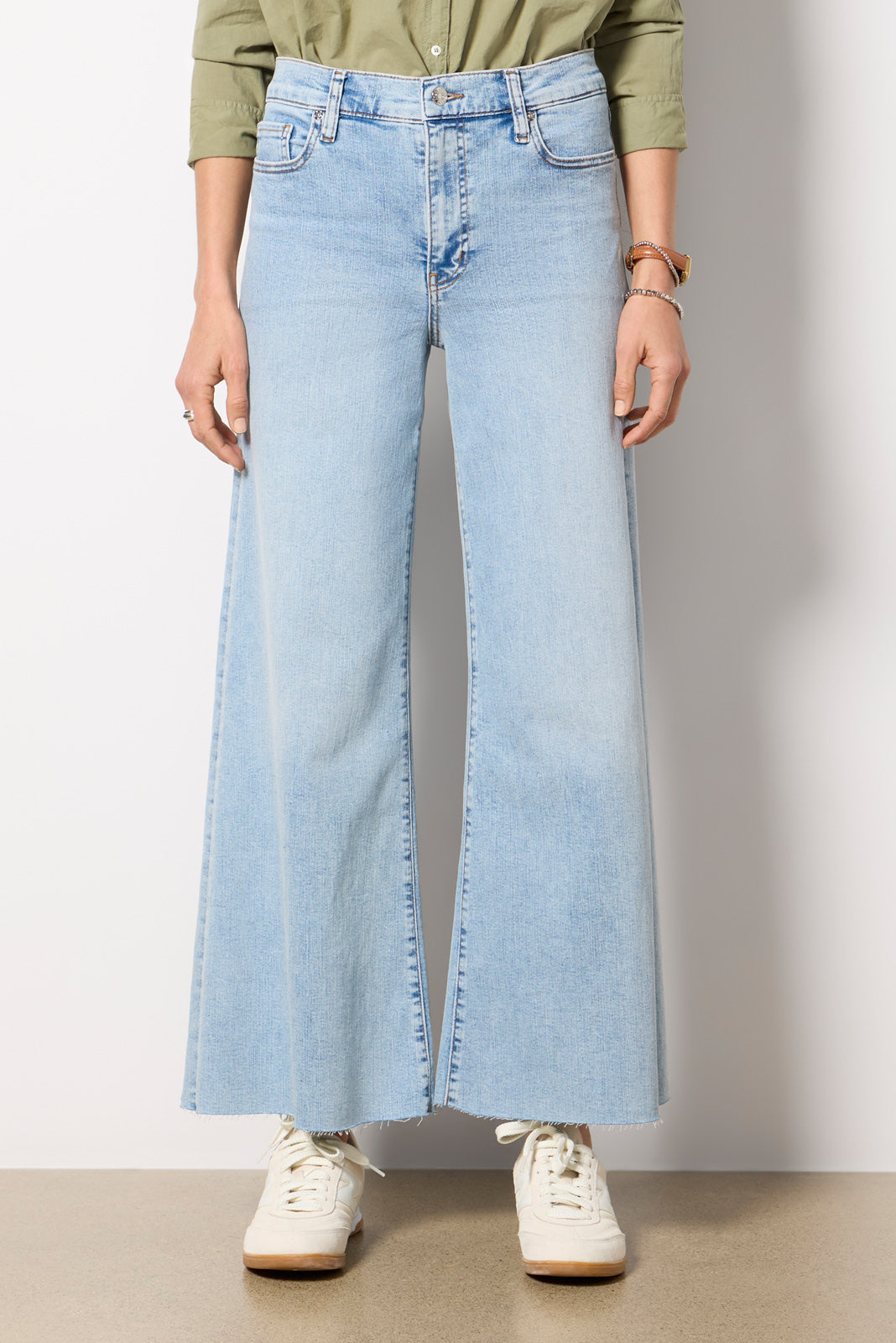 Le Palazzo Crop