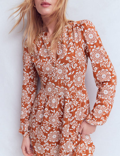 Amy Short Jersey Dress-Brown, Decorative Blossom